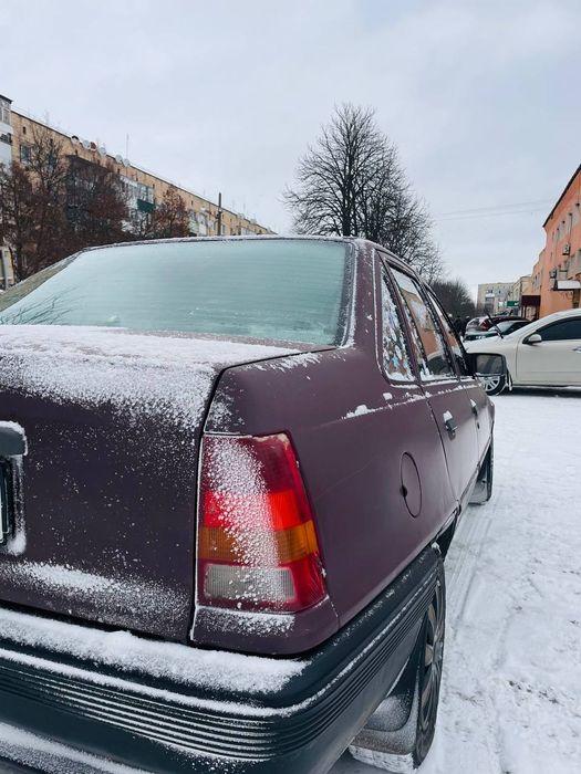 Продам опель кадет