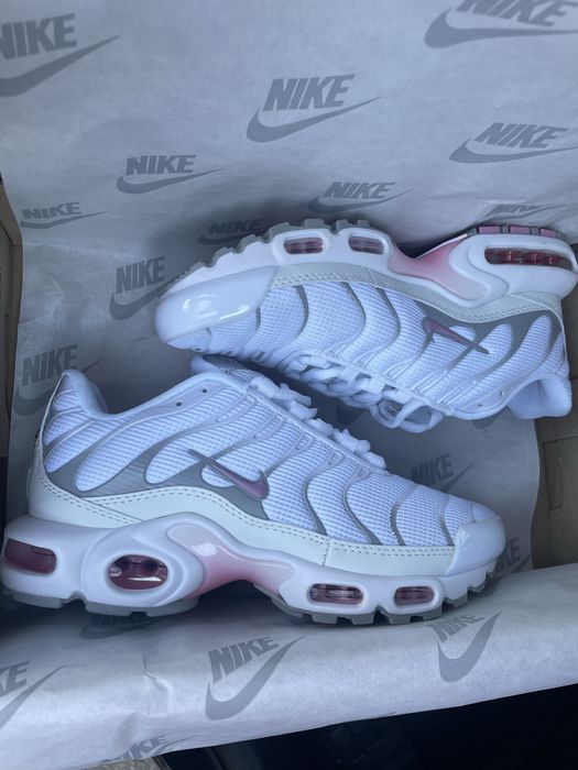 Жіночі кросівки Nikr Air Max Plus Tn white pink grey 37,5-41