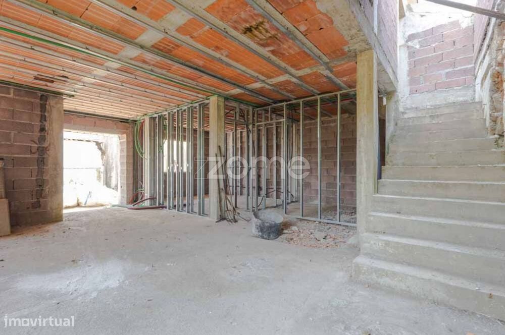 Duas Moradias T2 Duplex em Construção | Moreira da Maia