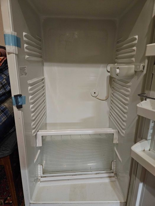 Продам холодильник б/у