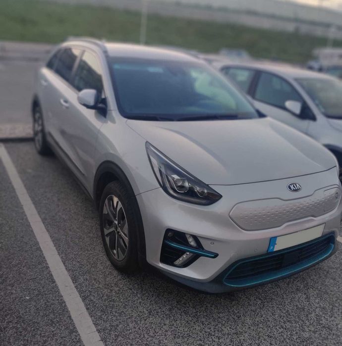 Aluguer de viatura elétrica TVDE 24h, pronta para Uber e Bolt, zona Lisboa/Cascais/Sintra
