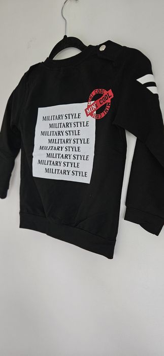 Sprzedam bluze dla chłopca rozmiar 5-6 lat