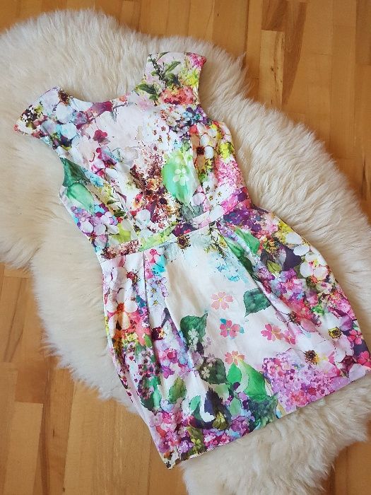 Sukienka w kwiaty River Island Tulipan Wesele 36