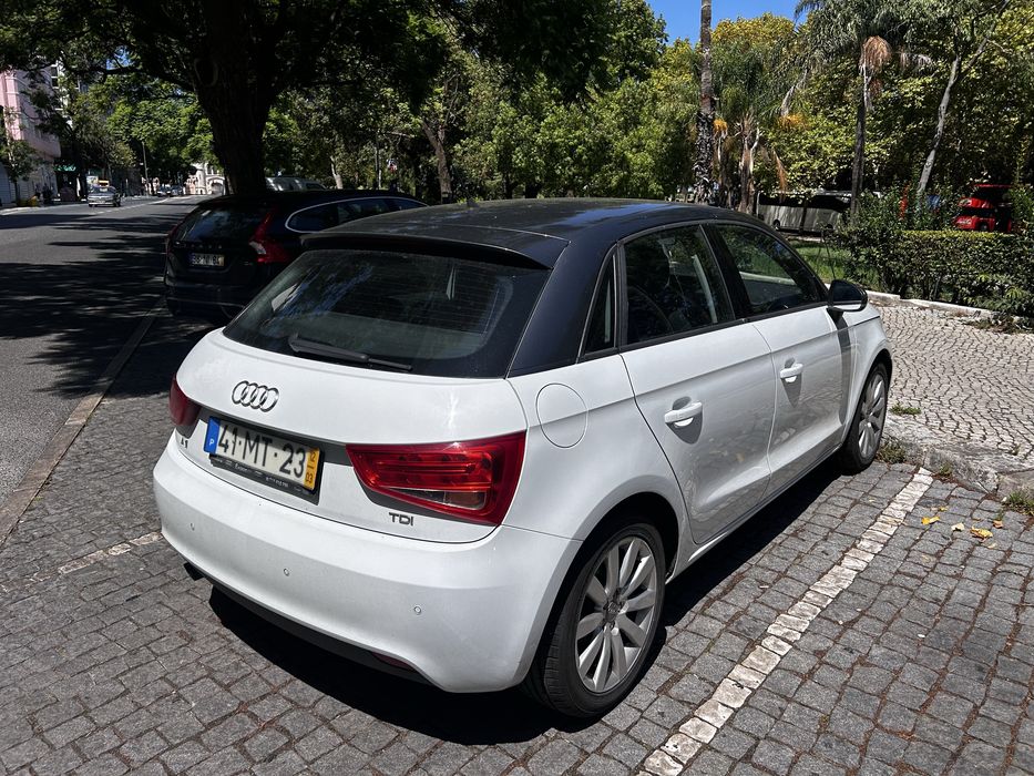 Audi A1 1.6tdi DSG 2012