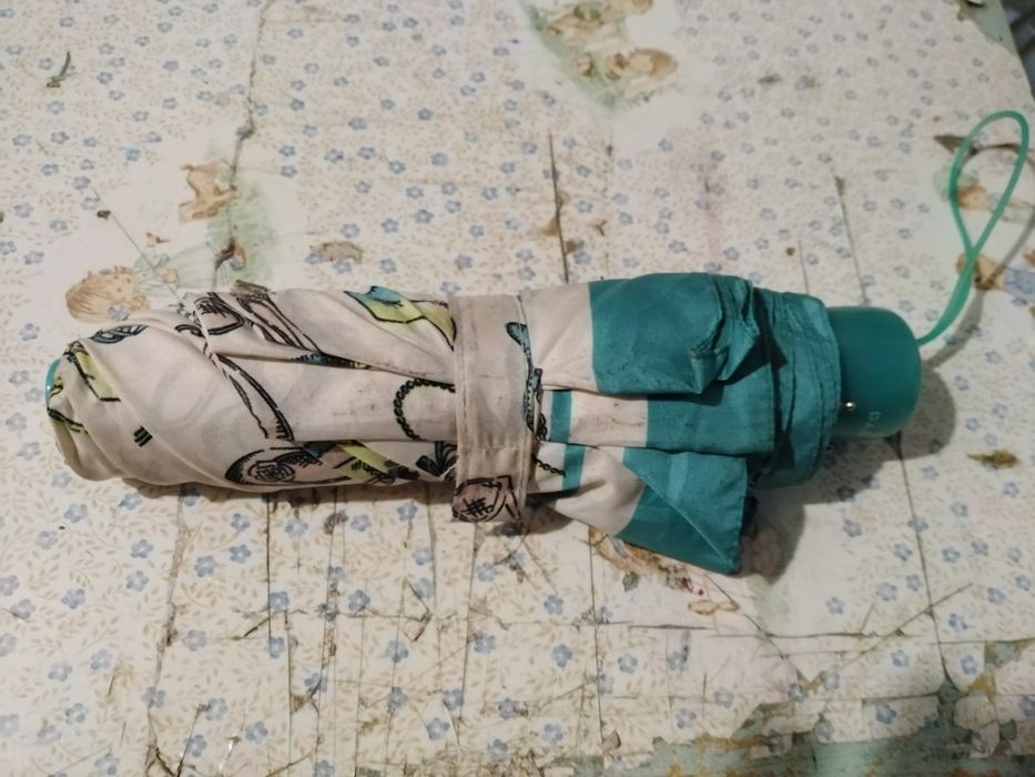 Vendo   chuva bom estado