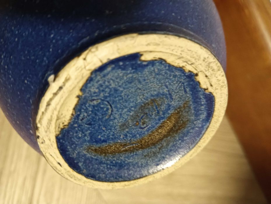 Wazon ceramiczny granatowy