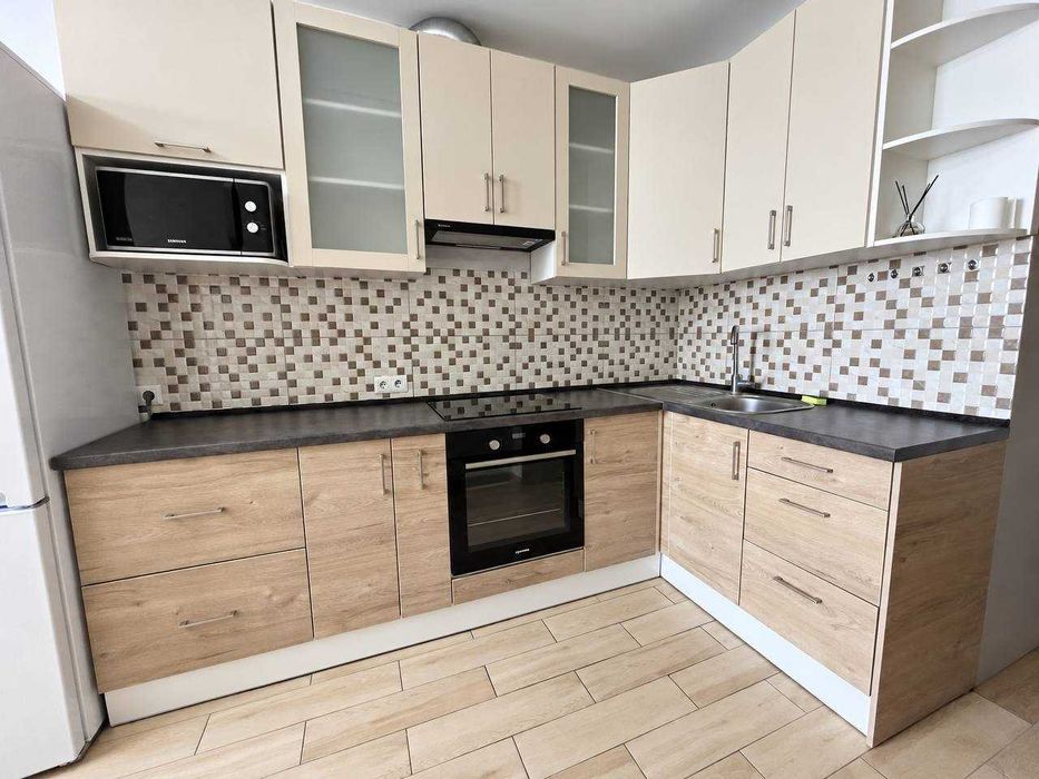Продаж 1-кімнатна квартира 48,2 м² з ремонтом, меблями | Ірпінь | єОселя | Центральний парк