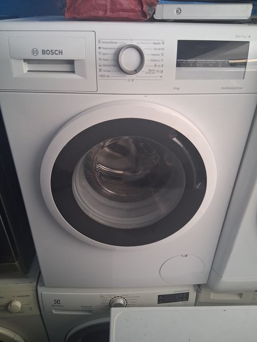 Maquina de lavar roupa BOSCH 8 kilos