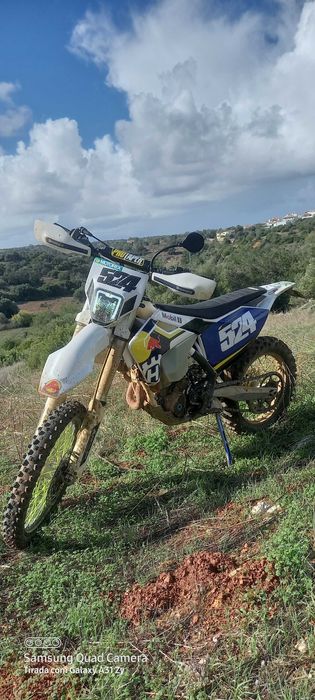 Husqvarna 250 vendo/troco