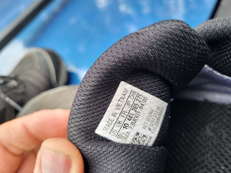 Adidas teoretycznie 44.5