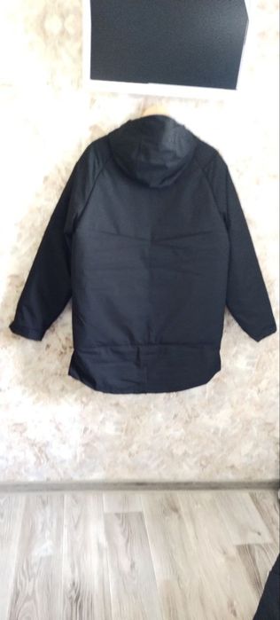 Куртки "Adidas".