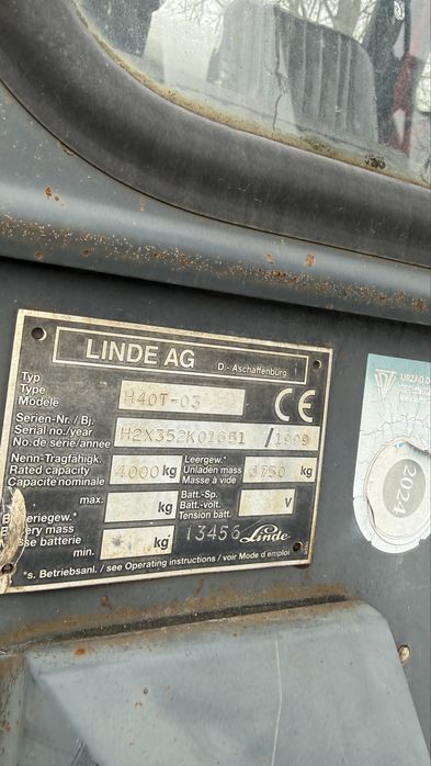 Wozek widlowy linde H 40