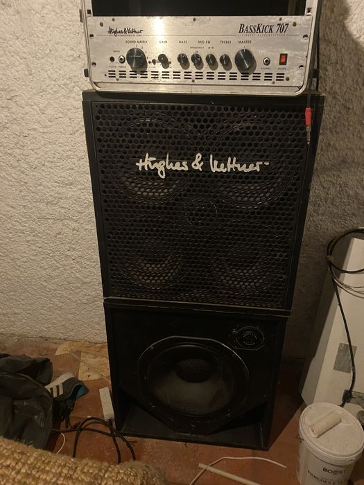 Amplificador baixo hughes & kettner basskik 707
