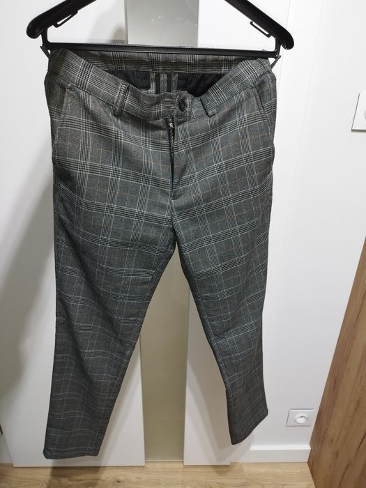 Eleganckie spodnie męskie w kratkę