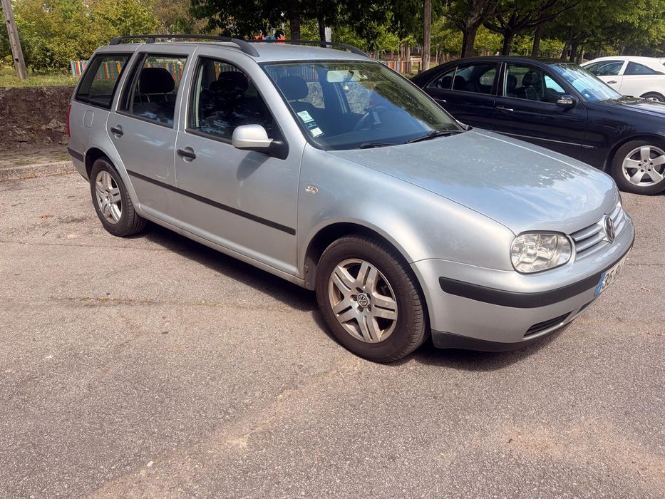 VW Golf 4 Variant Comfortline 1.9 TDI 100cv | 2001 | 290.000 km | Prata