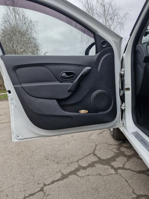 Renault Logan 2 2013