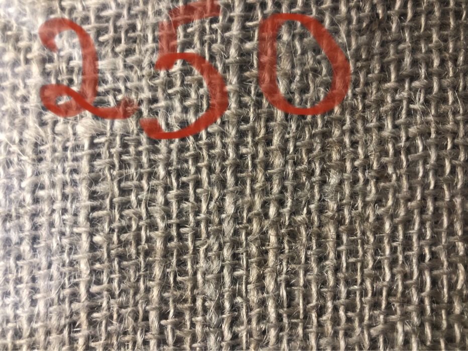 Мішковина 200/250/300/350/400щілність