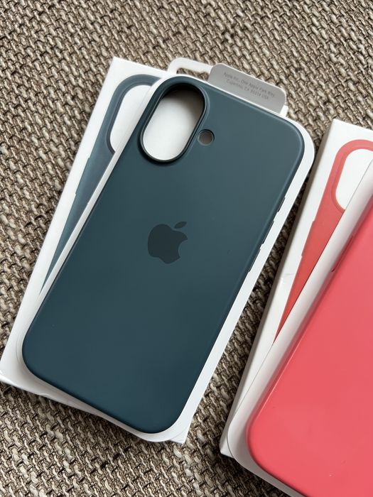Чохол iPhone 16/15 Silicone Case тонкі, зручні, чисті