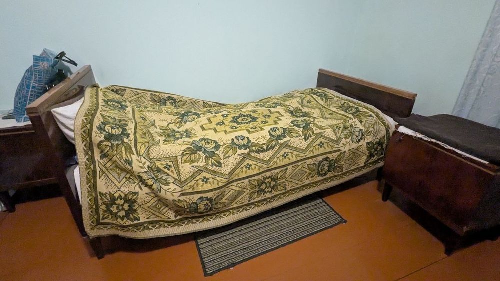 Ліжко. Стан на фото. Безкоштовно. Самовивіз