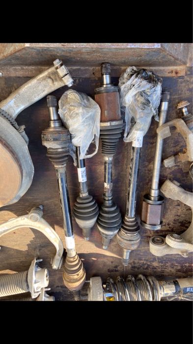 Стойки, рычаги, полуоси, тормозные диски bmw e70 бмв е71 f15 f16