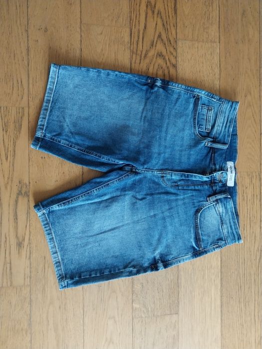 House krótkie spodenki jeansowe męskie  rozmiar 29 slim młodzieżowe