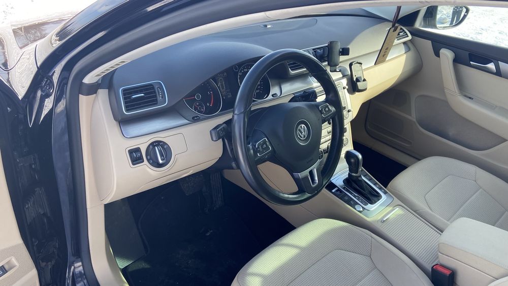 Продам passat 2013 року