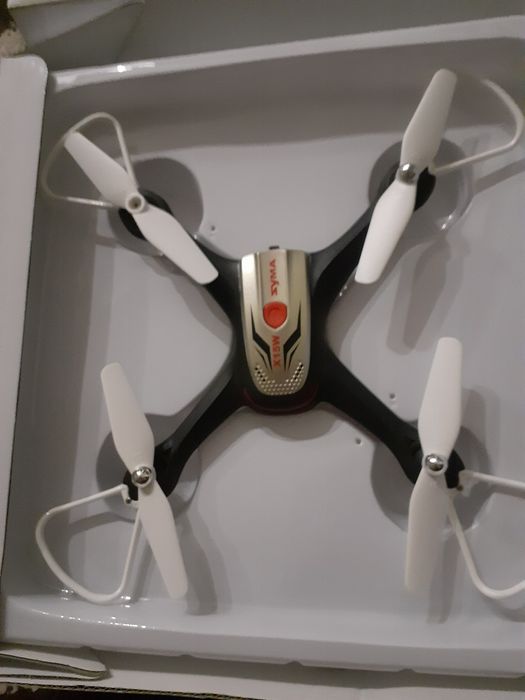 Дрон іграшковий syma X15W