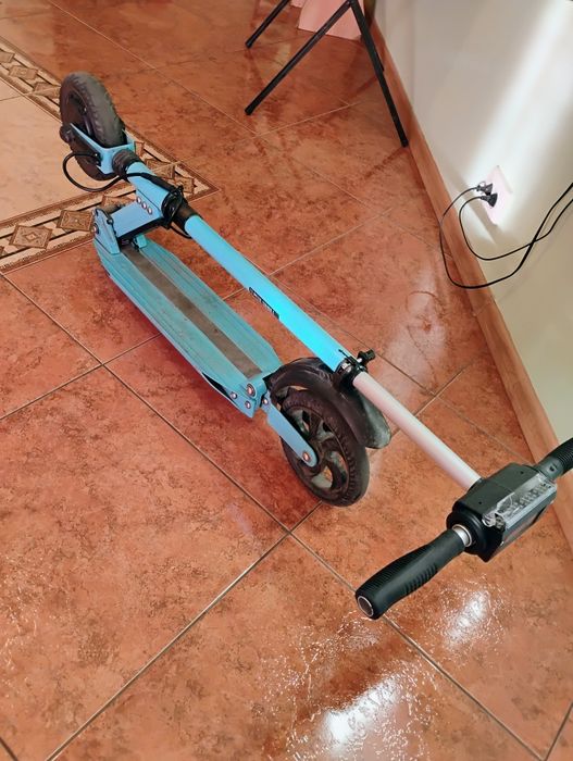 Електросамокат, продам