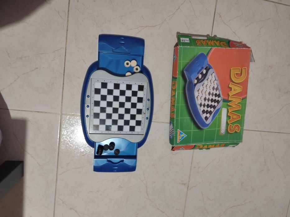 Magnetic Checkers Game435731630800906242