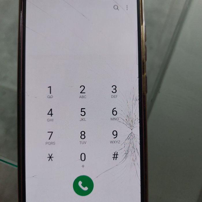 Samsung galaxy S20 FE zbity ekran