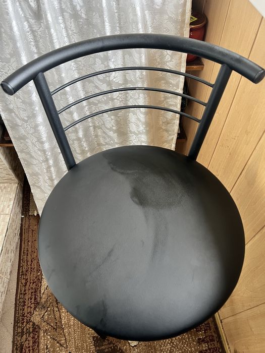 Барний стілець, стільчик, стул