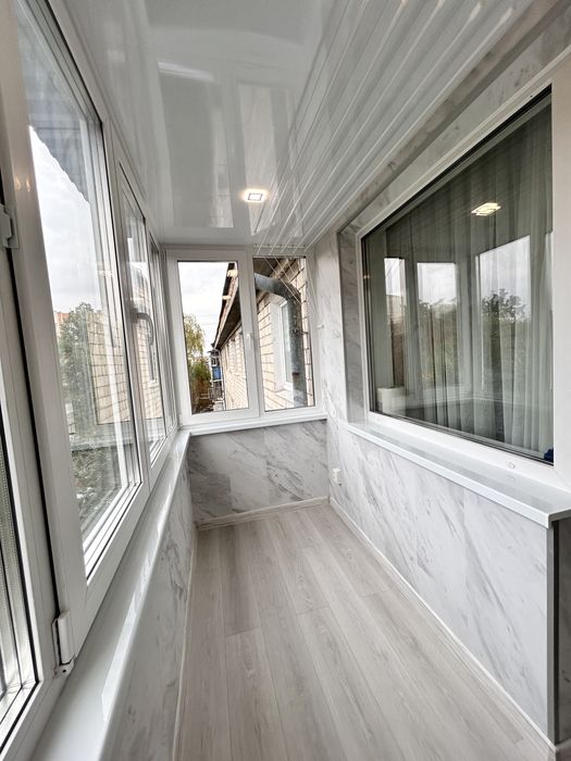 Балкони, лоджії, всі види робіт під ключ. Розширення балкону.