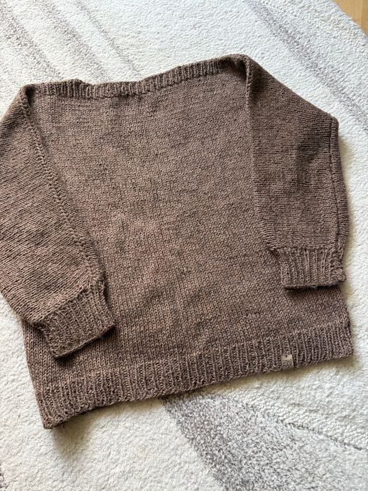 Sweter robiony recznie