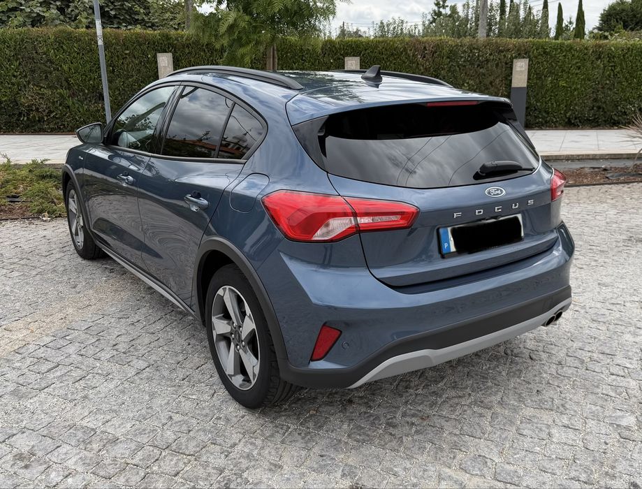 Ford Focus EcoBoost 125cv Active X Nacional um dono revisoes todas na marca