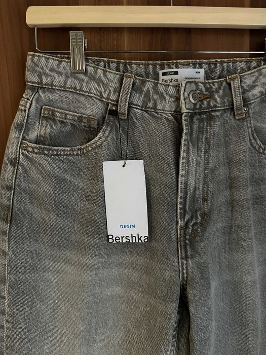 Джинси мом Bershka розмір 30