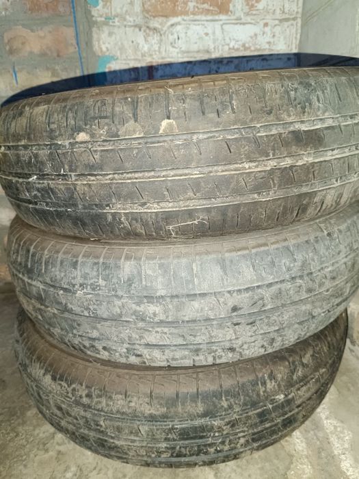 Продам резину 175/70/R14