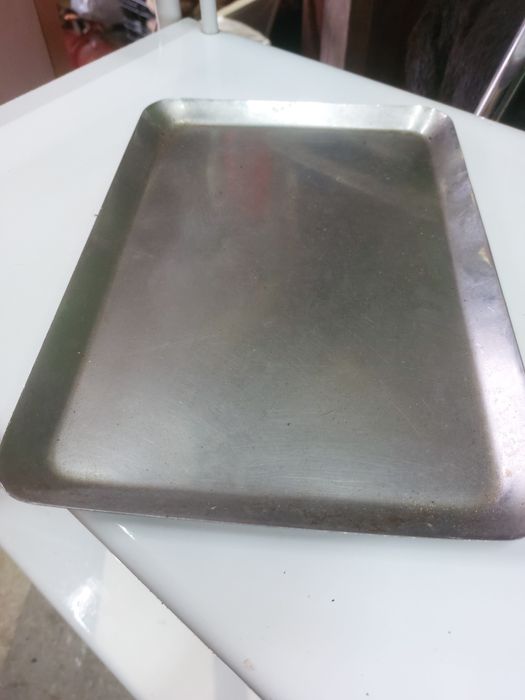 Conjunto de 14 bandejas de aço inoxidável, para  hotelaria e restauração (3€ cada)

OLX Portugal
 +2
Material: Aço in