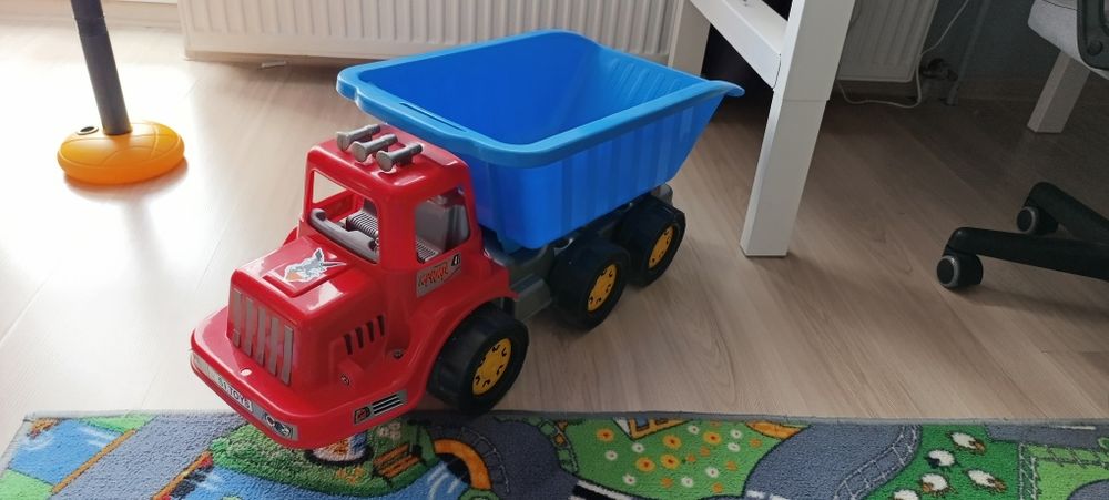 Zestaw dużych samochód