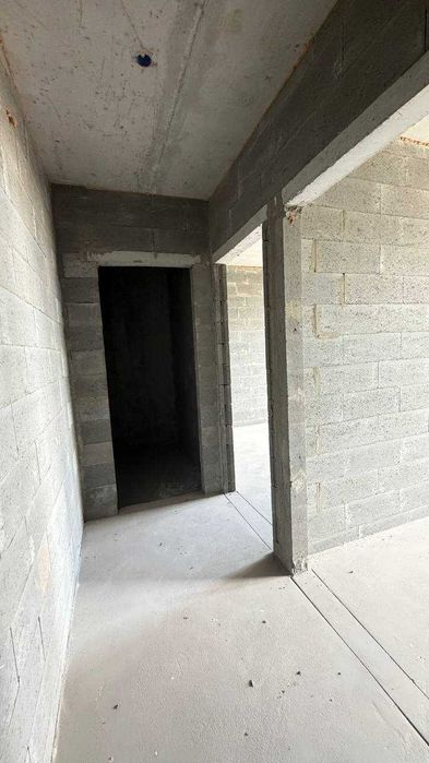 Продаж 2 кімн. квартири, вул. Дніпровська Набережна, 20-Б. ЖК Seven. Метро Осокорки.
