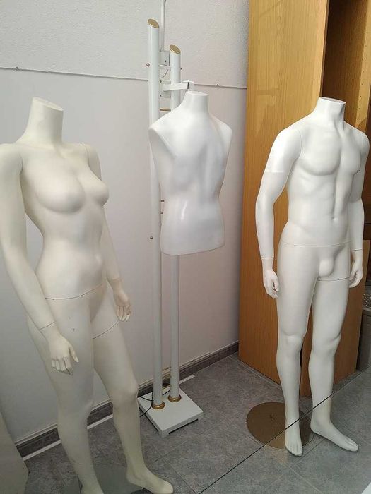 Campanha 2025 Lojas- Expositores, Balcões, Bustos e manequins e mais