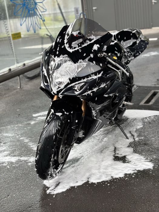Suzuki GSX-R 1000 K6  Nacional