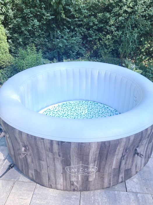 Jacuzzi dmuchane