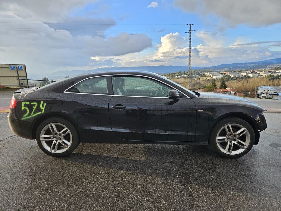 Audi A5 S line Coupé 2.0 TDi de 2011 para peças