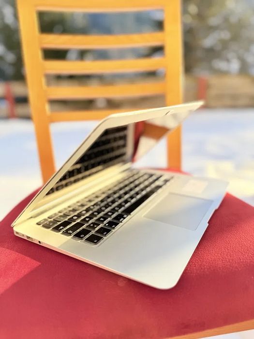 Macbook Air 13 2013 intel i5 ssd