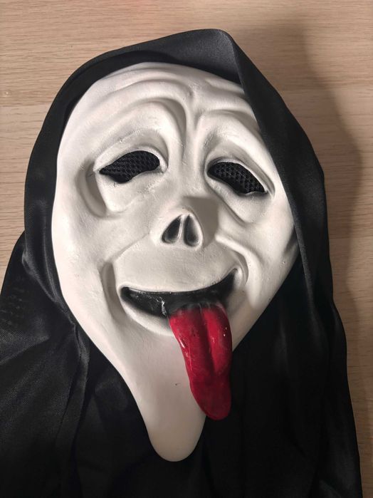 Máscara Scary Movie nova