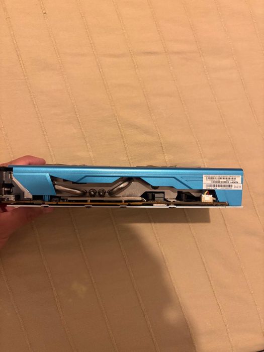 Grafica saffhire nitro+radeon RX 580 8 gb