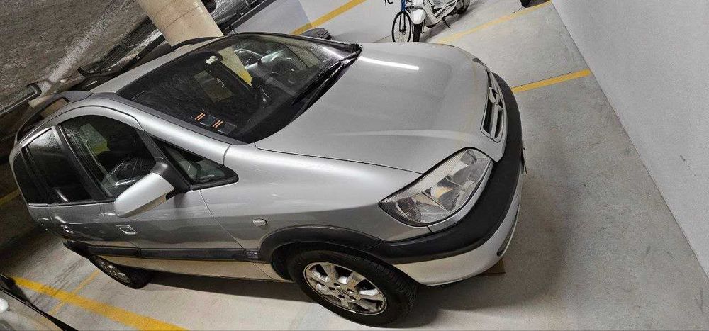 Opel Zafira 1.6 16V