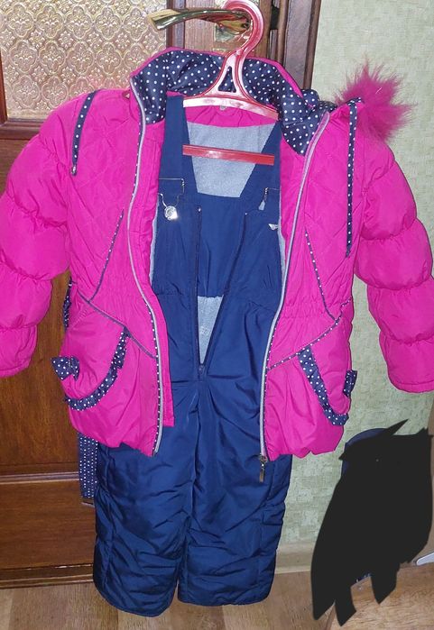 Курточка та штани для дівчинки 110-116 см