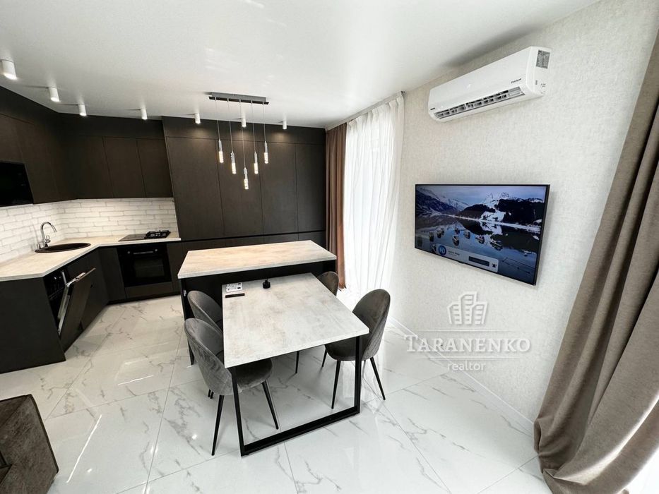 Аренда. ЖК 5 континент. Победа. Набережная. Автономное газовое. Паркин