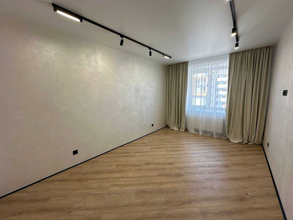 Стильна квартира на Зарічанській, дизайнерський ремонт.